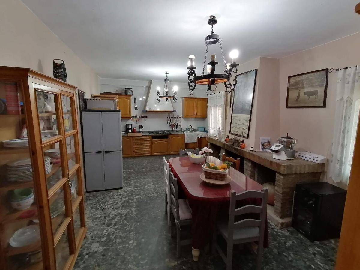 Villa Rancho Jardines De Marchenilla Alcalá de Guadaira Esterno foto